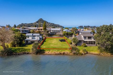 Photo of property in 20 Marquet Place, Tairua, 3508