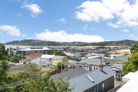Photo of property in 13a Upper Bourke Street, Kilbirnie, Wellington, 6022
