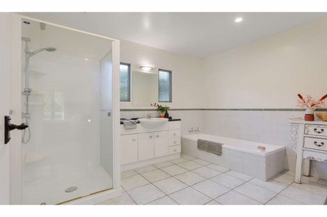 Photo of property in 424 Kerikeri Road, Kerikeri, 0230