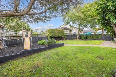 Photo of property in 10 Balbriggan Rise, Dannemora, Auckland, 2016