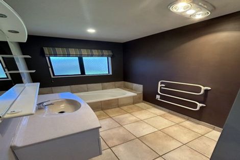 Photo of property in 361 Aubrey Road, Wanaka, 9305