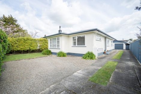 Photo of property in 16 Cavendish Crescent, Awapuni, Palmerston North, 4412