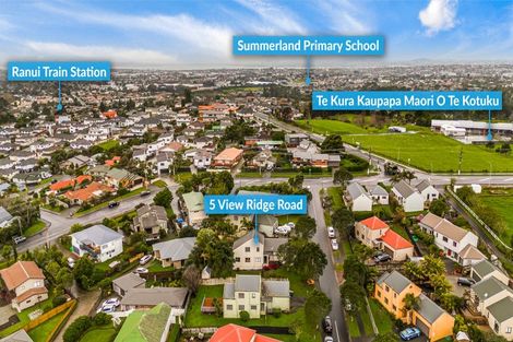 Photo of property in 5 View Ridge Drive, Ranui, Auckland, 0612