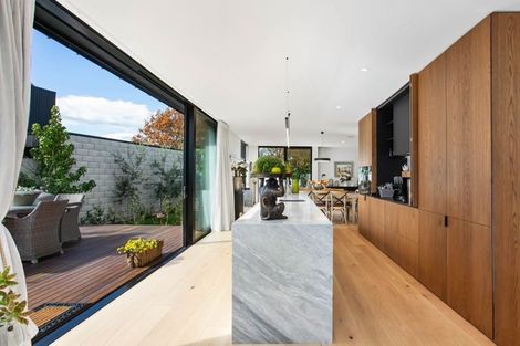 Photo of property in 155 Puriri Street, Fendalton, Christchurch, 8041