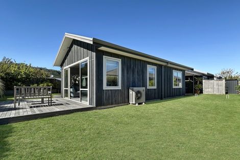 Photo of property in 113 Kenrigg Road, Kinloch, Taupo, 3377