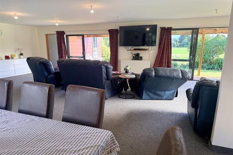 Photo of property in 184 Golf Links Road, Kaiata, Greymouth, 7805