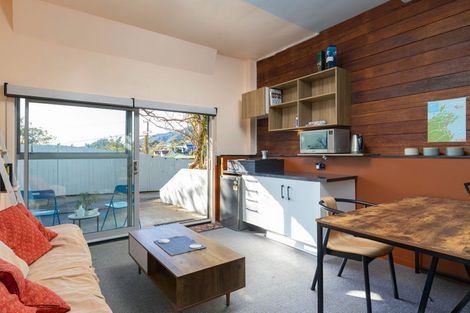 Photo of property in 9 Lincoln Street, Picton, 7220