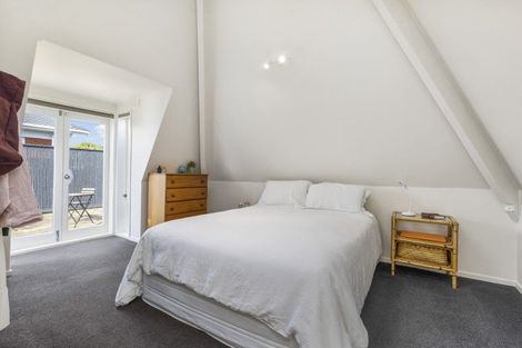 Photo of property in 2 Marnane Terrace, St Andrews, Hamilton, 3200