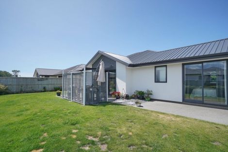 Photo of property in 64 Sutherland Drive, Kaiapoi, 7630
