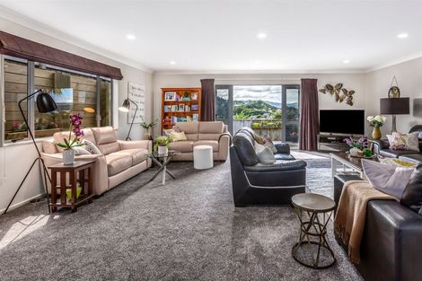 Photo of property in 53 Staithes Drive North, Whitby, Porirua, 5024