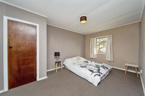 Photo of property in 3 Sutton Place, Hawera, 4610