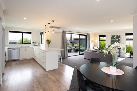 Photo of property in 9a Monckton Street, Feilding, 4702