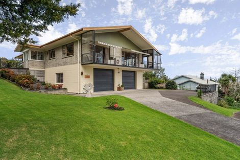 Photo of property in 1 Burgess Street, Te Aroha, 3320