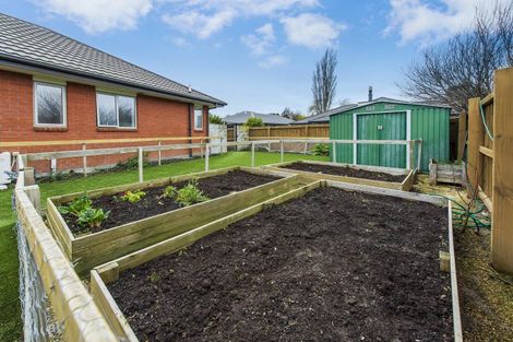 Photo of property in 6 Greenan Place, Doyleston, 7683