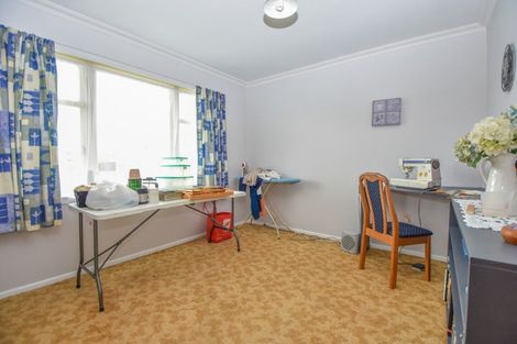 Photo of property in 13 Barrett Place, Carterton, 5713