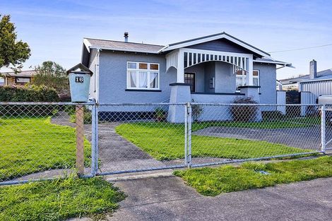 Photo of property in 16 London Street, Eltham, 4322