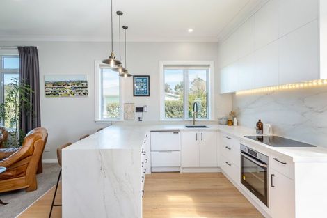 Photo of property in 31 Johnston Street, Featherston, 5710