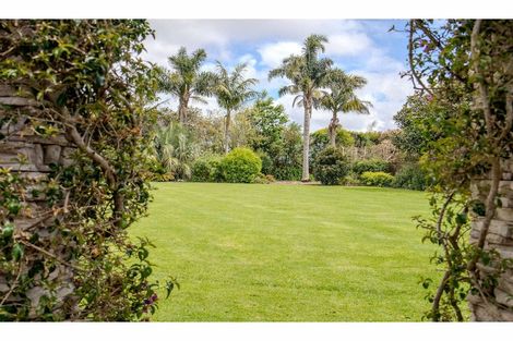 Photo of property in 11 Cochrane Drive, Kerikeri, 0230
