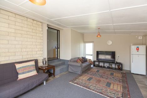 Photo of property in 37 Allan Road, Burgess Park, New Plymouth, 4371