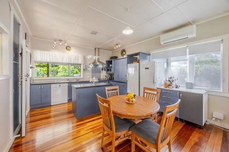 Photo of property in 39 Hospital Street, Dannevirke, 4930