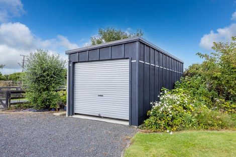 Photo of property in 35 Taplin Road, Matangi, Hamilton, 3283