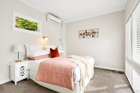 Photo of property in 1/135 Exmouth Road, Northcote, Auckland, 0627