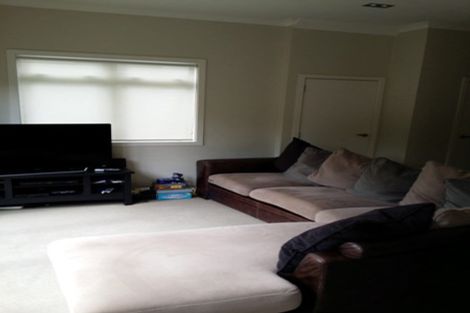 Photo of property in 2/78 Birkenhead Avenue, Birkenhead, Auckland, 0626