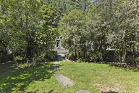 Photo of property in 113 Pinehaven Road, Pinehaven, Upper Hutt, 5019