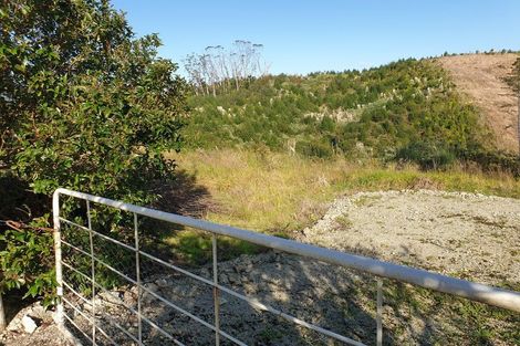 Photo of property in 800 Bickerstaffe Road, Maungaturoto, 0587