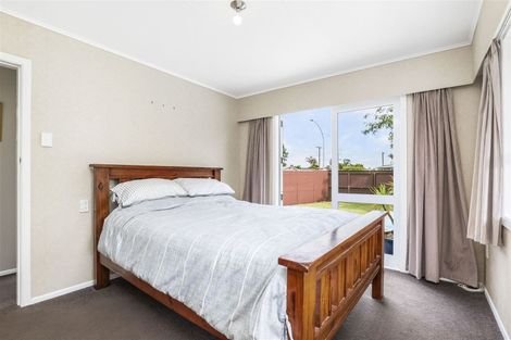 Photo of property in 87 Pohutukawa Drive, Pukete, Hamilton, 3200