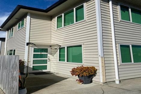 Photo of property in 32d Kenderdine Road, Papatoetoe, Auckland, 2025