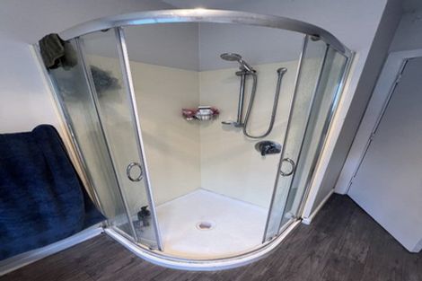 Photo of property in 32 Curletts Road, Sockburn, Christchurch, 8042