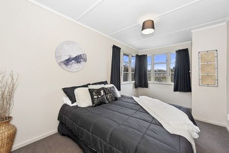 Photo of property in 7 Armitage Place, Fairfield, Hamilton, 3214