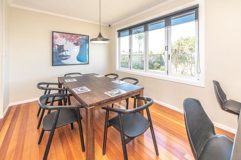 Photo of property in 2 Kapiti Terrace, Castlecliff, Whanganui, 4501