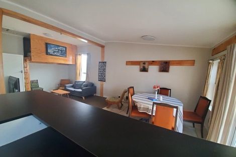 Photo of property in 18 Somerset Avenue, Newtown, Wellington, 6021