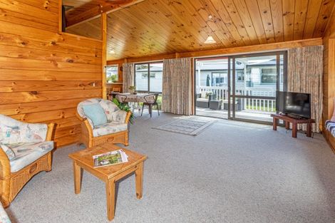 Photo of property in 11 Kauri Place, Tairua, 3508