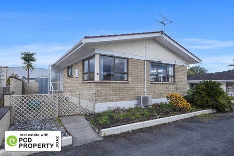 Photo of property in 27 Kamo Road, Regent, Whangarei, 0112