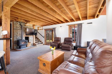 Photo of property in 47 Lagoon Avenue, Albert Town, Wanaka, 9305