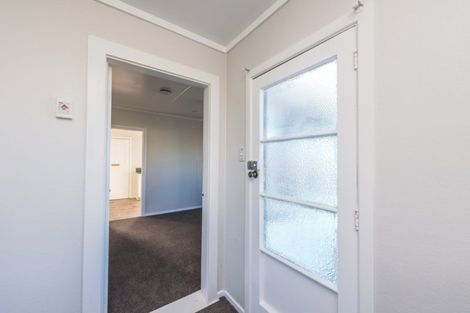 Photo of property in 10 Cornfoot Street, Castlecliff, Whanganui, 4501