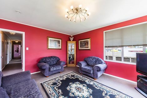 Photo of property in 56 Tiraumea Drive, Pakuranga, Auckland, 2010