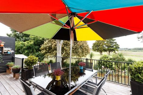 Photo of property in 53 Waterloo Crescent, Hokowhitu, Palmerston North, 4410