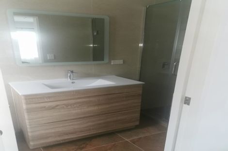 Photo of property in 73d Clevedon Road, Papakura, 2110