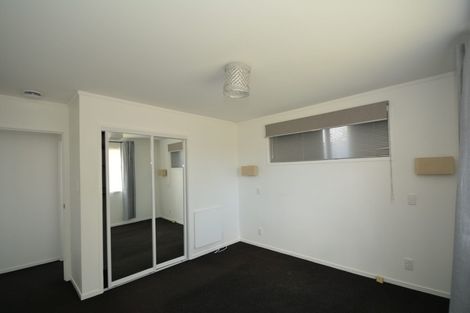 Photo of property in 15 Tyndrum Place, Highland Park, Auckland, 2010
