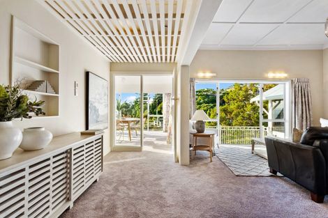 Photo of property in 1 Lucy Road, Bluff Hill, Napier, 4110