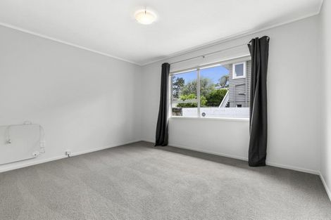 Photo of property in 1/322 Royal Road, Massey, Auckland, 0614