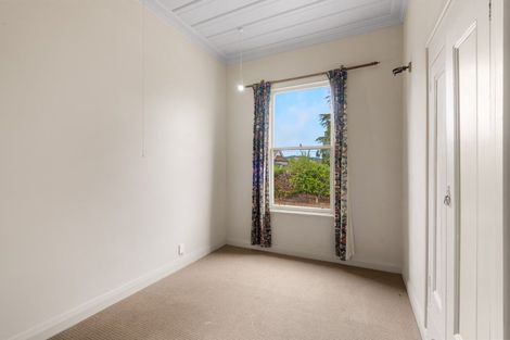 Photo of property in 59 Johnson Street, Milton, 9220