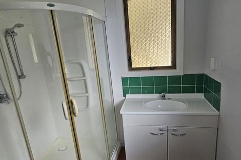 Photo of property in 81a Black Rock Road, Newlands, Wellington, 6037