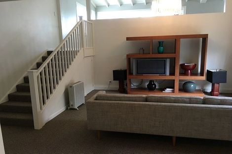 Photo of property in 30 Lake View Road, Takapuna, Auckland, 0622