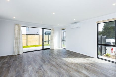 Photo of property in 8 Reakes Crescent, Wallaceville, Upper Hutt, 5018