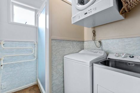 Photo of property in 103 Churchill Road, Murrays Bay, Auckland, 0630